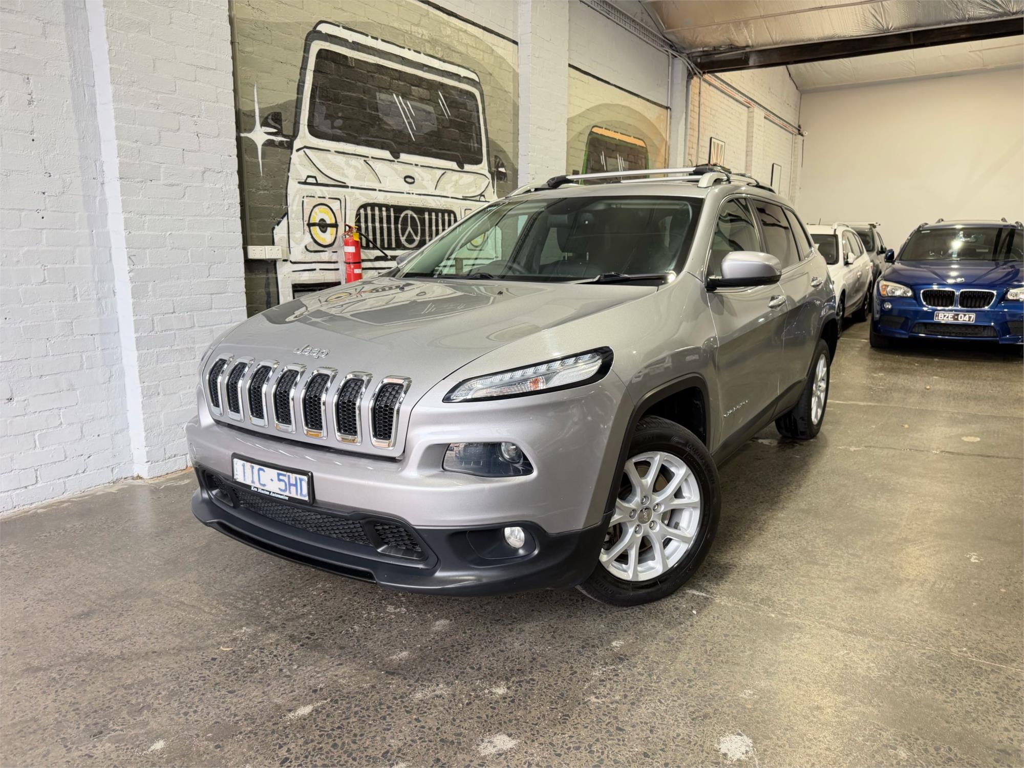 Jeep Cherokee 2014, currently in Pick A Ride stock
